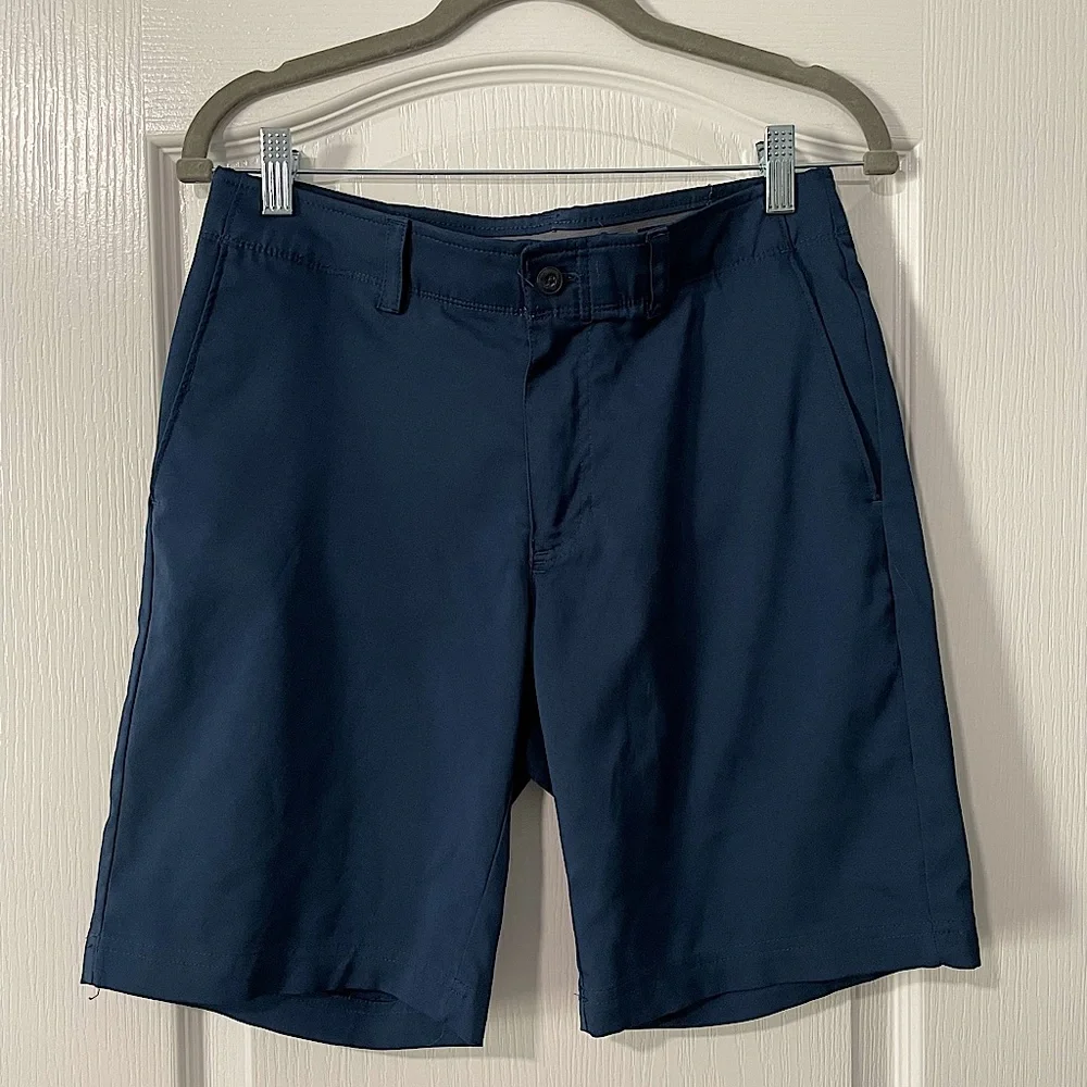 PGA Tour, Men’s, 30 Waist, Navy/Grey/Tan, 9” Golf Shorts